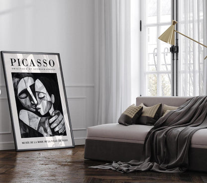 Picasso Hug Exhibition Wall Art Poster, Abstract Minimalist Print, Famous Artist Gallery Decor, Modern Housewarming Gift Idea